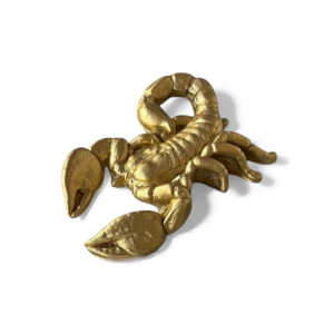 Шоколадная фигурка Скорпион золото